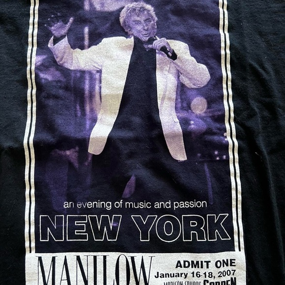 2007 Barry Manilow One Night Live Tour Band T-Shirt - Picture 3 of 4